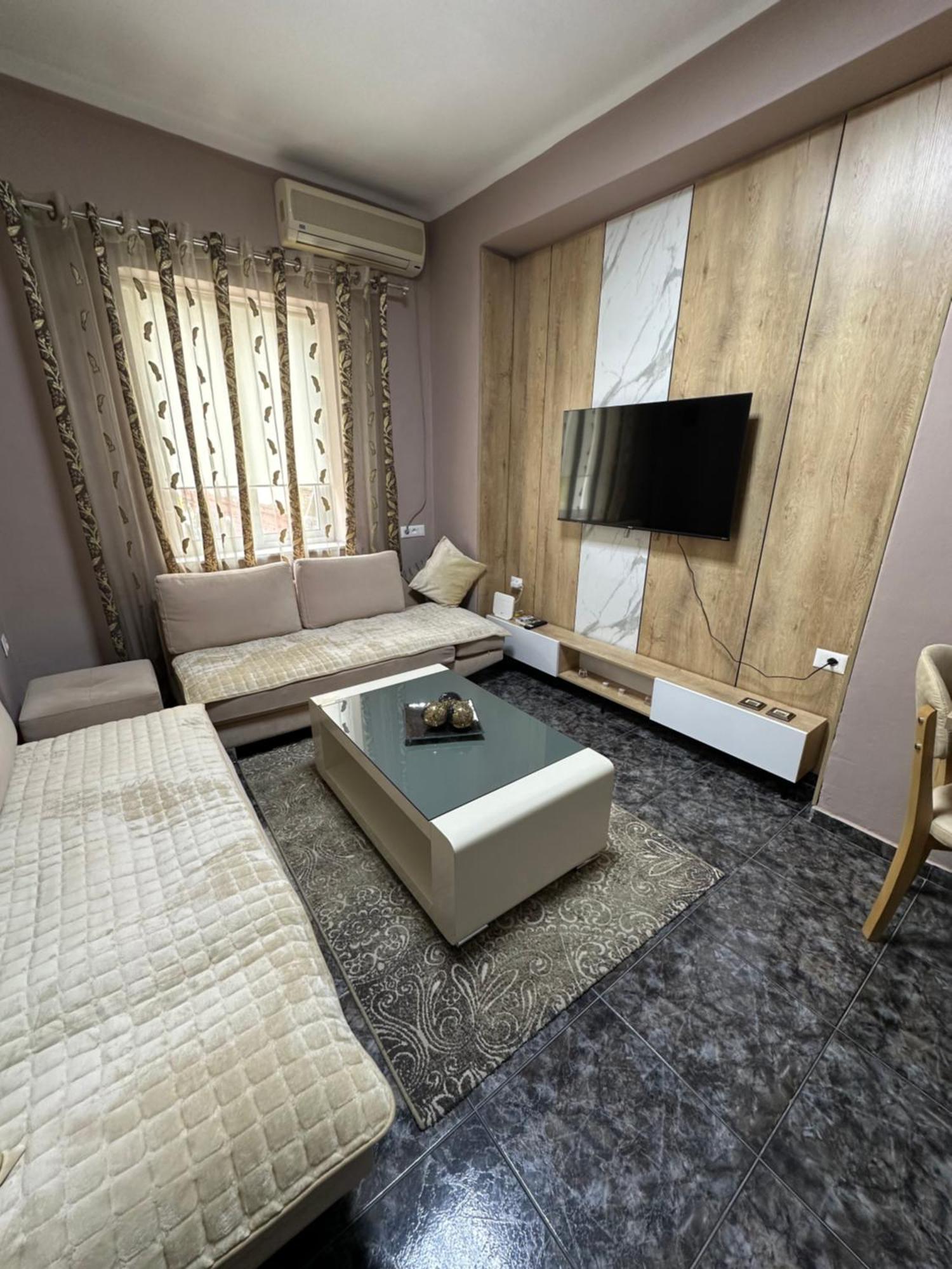 Midtown Cozy Apartment Tiranë Eksteriør bilde